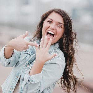 Meet your Posher, Macy